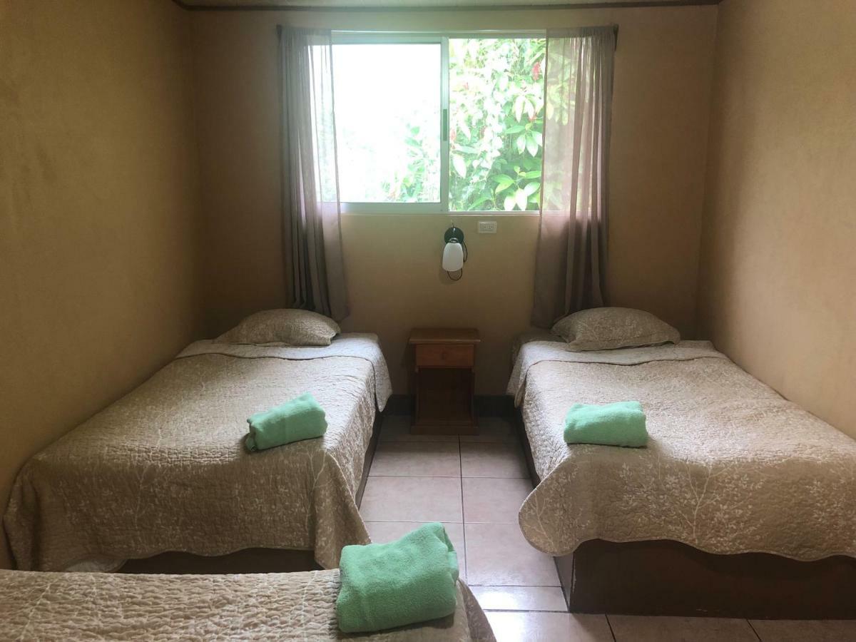 Hotel Uran Rivas Eksteriør bilde