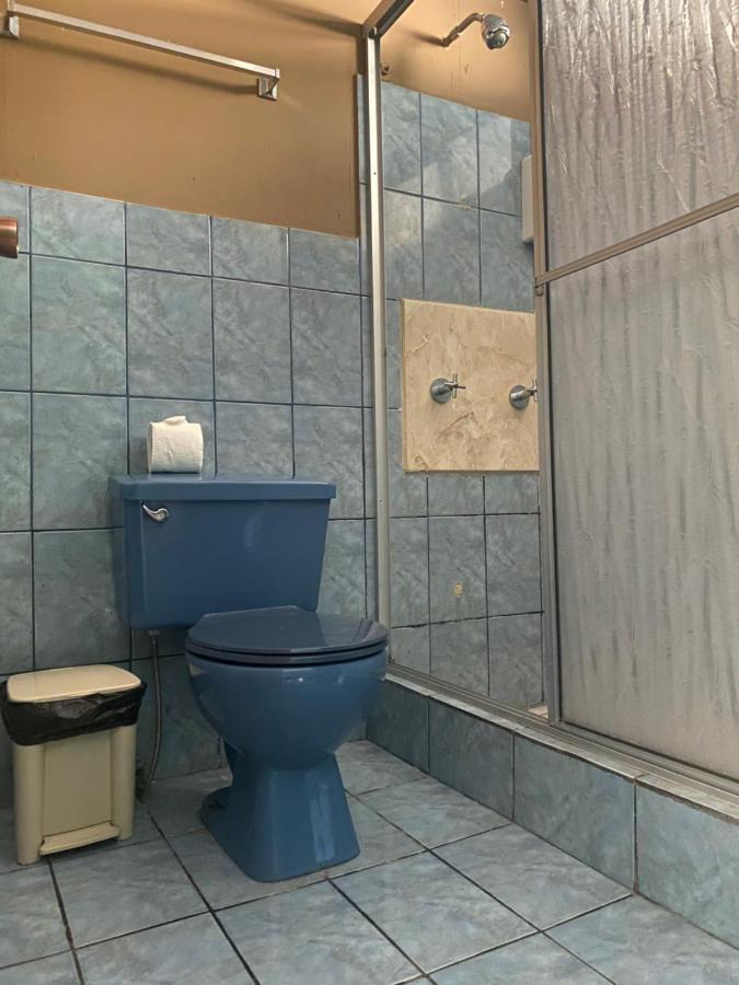 Hotel Uran Rivas Eksteriør bilde